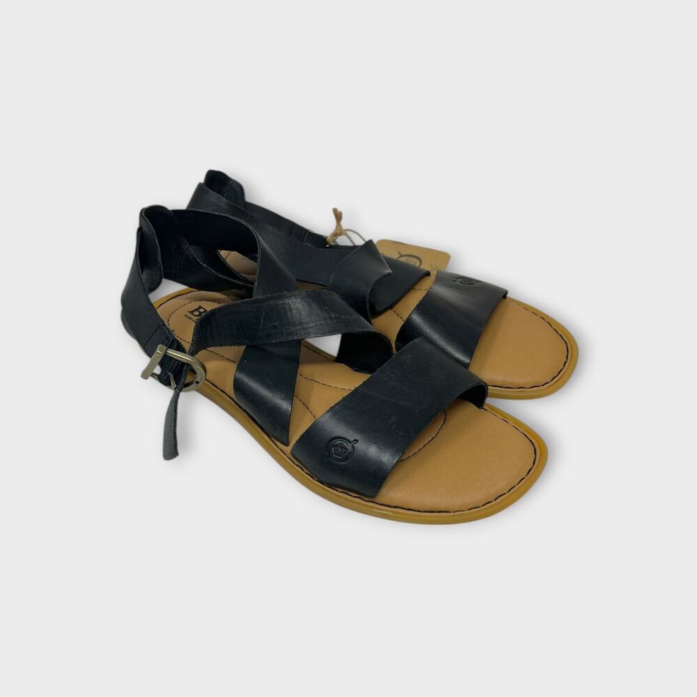 Born Black Leather Gladiator Strappy Flat Sandals Size 6 NWT